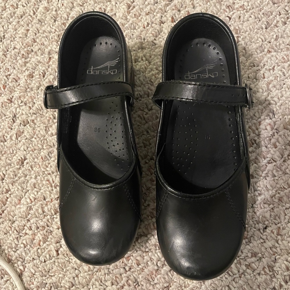 Mary jane heel strap Dansko clogs